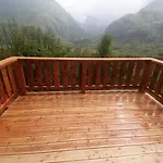 Lejlighed Pri Bricu *